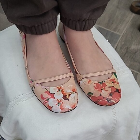 Gucci Women's Shanghai Blooms Leather Floral Print Ballerina Flats Shoes Size 37 - Picture 1 of 14